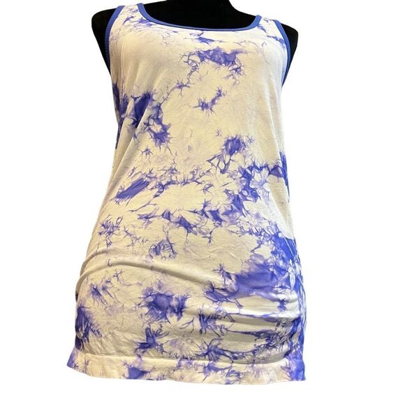 Fabletics Oula Tank Purple Blue Seamless Chafe Resistant Ultra Light M 8 NWT - Picture 5 of 15